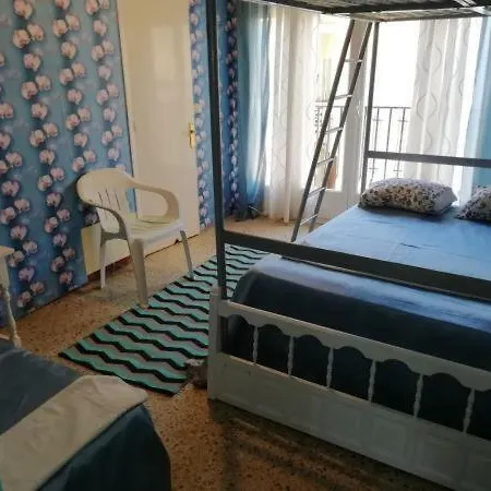 Pau بيت ضيافة يانكا