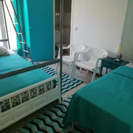Pau Konukevi Llança